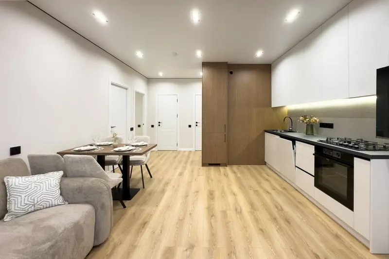 For sale: spacious 66 m² apartment in Telecentru district, Ialoveni Street. — Photo 2