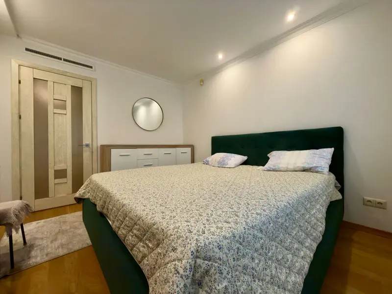 Spre vânzare un apartament, 68 mp, situat în sect. Rîșcani, str. Matei Basarab. — Fotografia 2