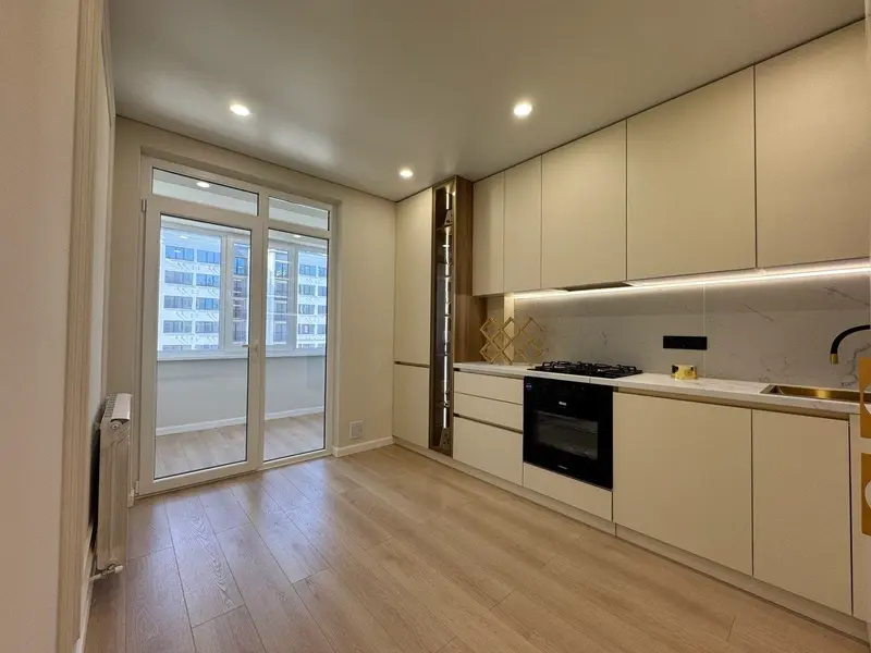 Spre vânzare un apartament spațios, 70 mp, situat în sect. Botanica, str. bd. Dacia. — Fotografia 4