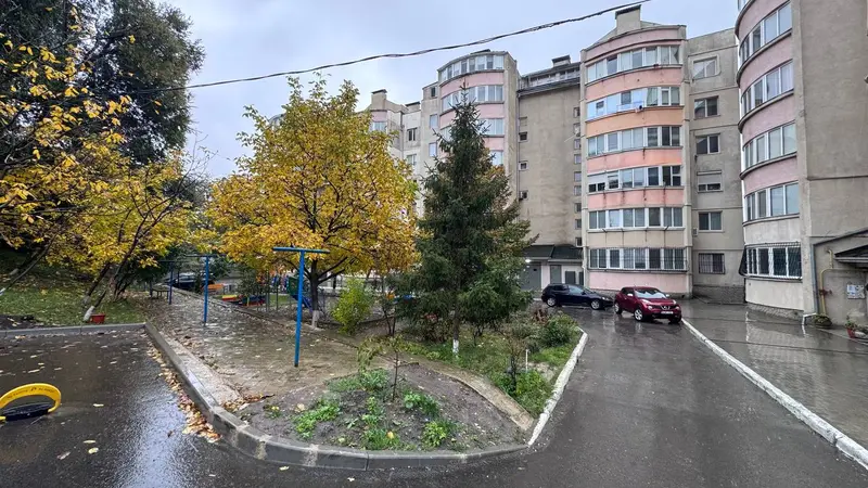 Продаётся просторная квартира площадью 65 м в секторе Чеканы, ул. Вадул-луй-Водэ.