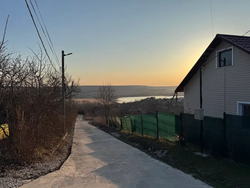 We offer for sale a single-storey house of 70 m² in Dănceni village. — Photo 2