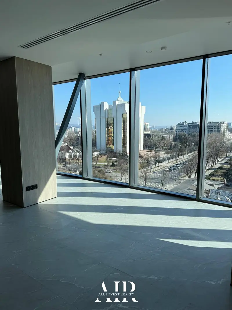 Oficiu în chirie, 140 m², Centru