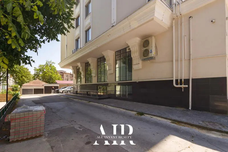 Spațiu comercial de vânzare, 575,6 m², Buiucani