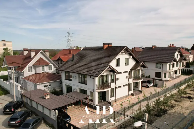 Casă de vânzare, 220 m², Stăuceni