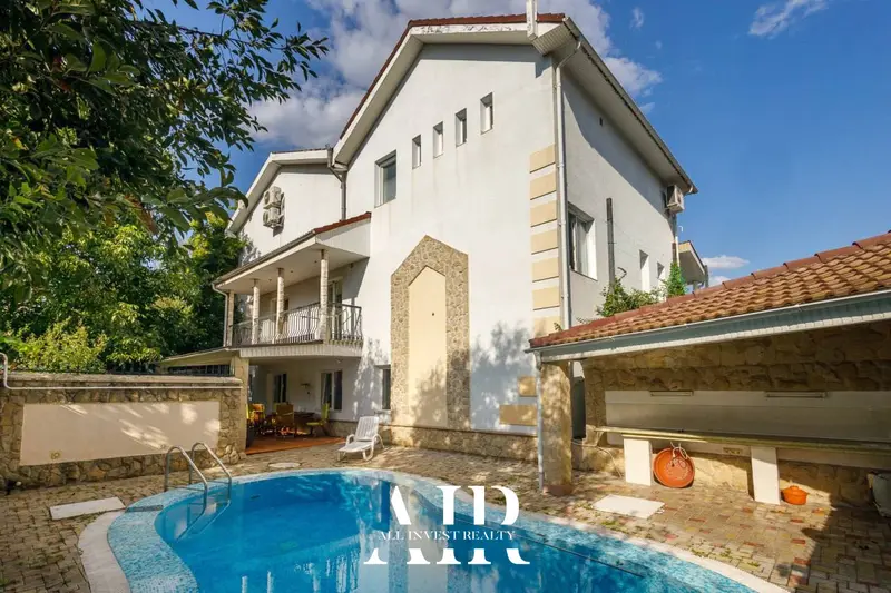Casă în chirie, 600 m², Buiucani