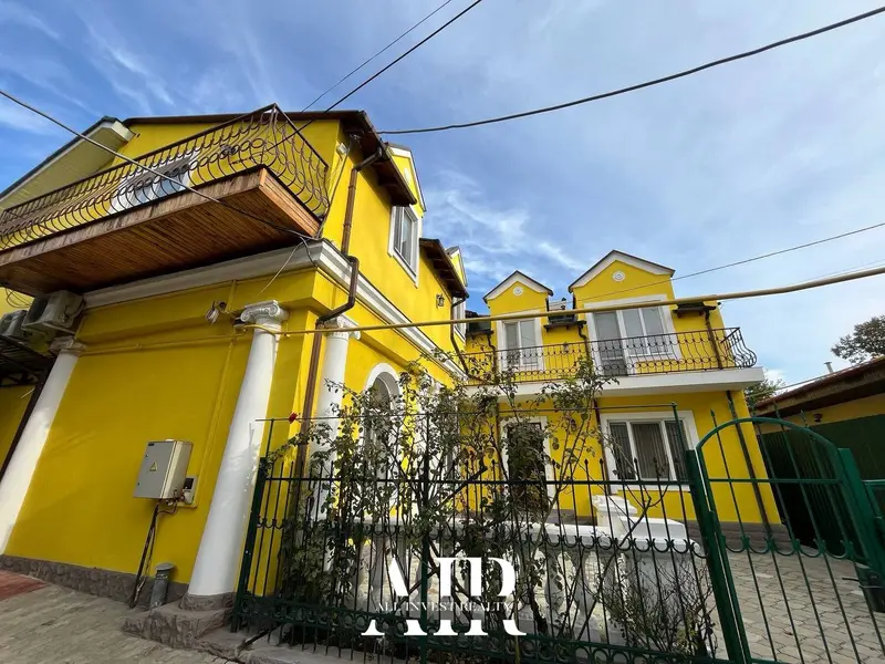 Office for rent, 200 m², Centru