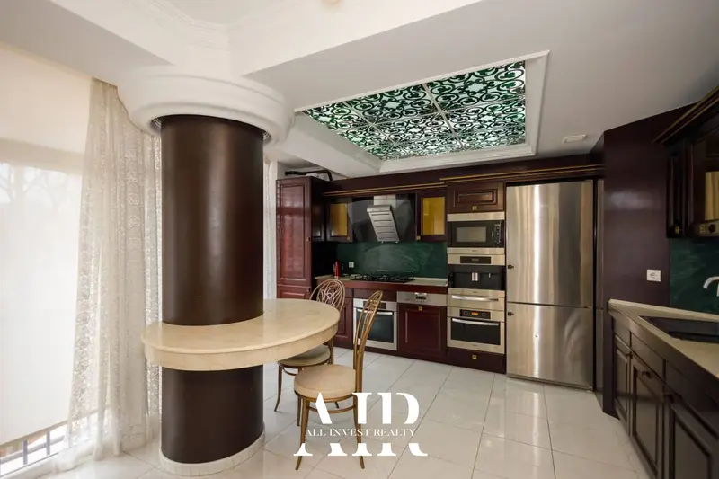 3-room apartment for sale, 105 m², Centru
