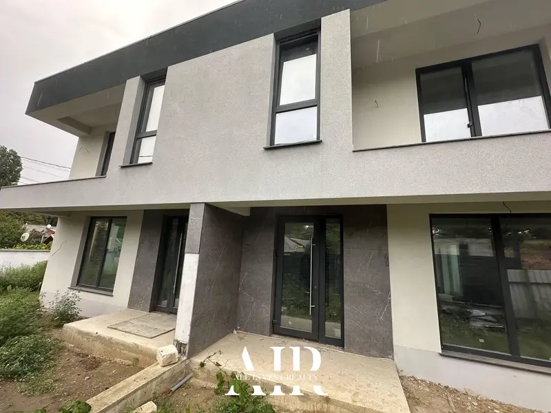 Duplex de vânzare, 175 m², Botanica