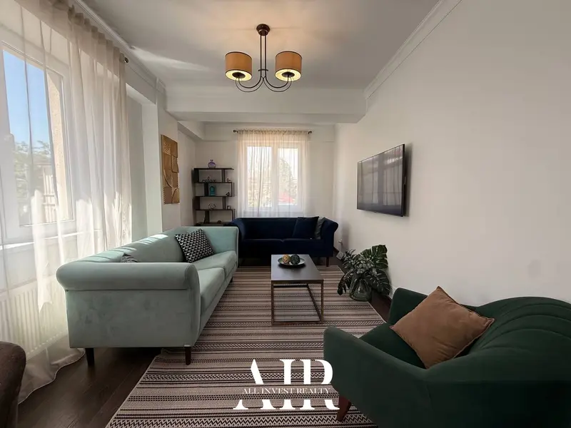 2-room apartment for rent, 70 m², Centru