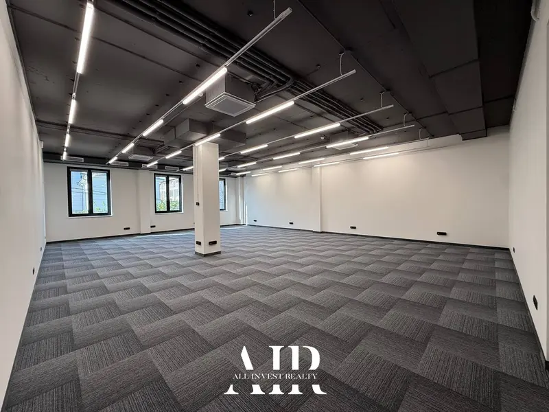 Office for rent, 115 m², Centru
