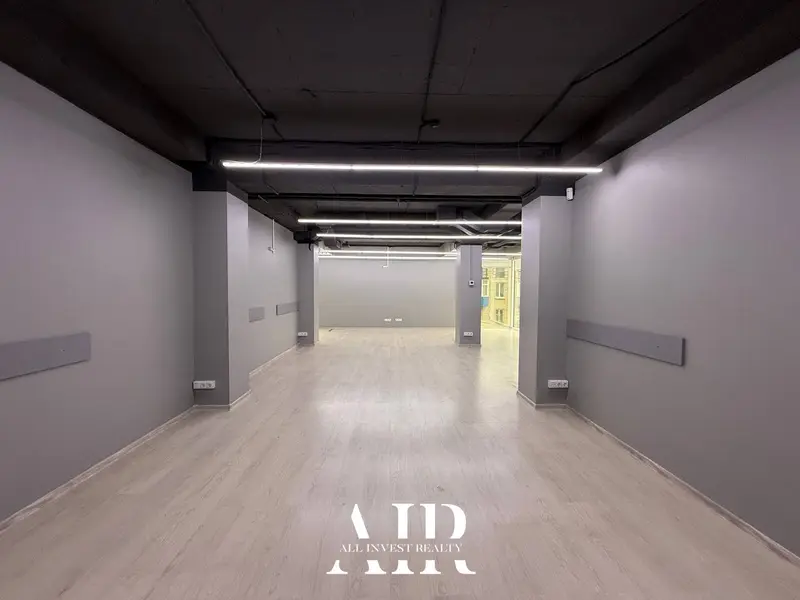 Commercial space for rent, 73 m², Centru