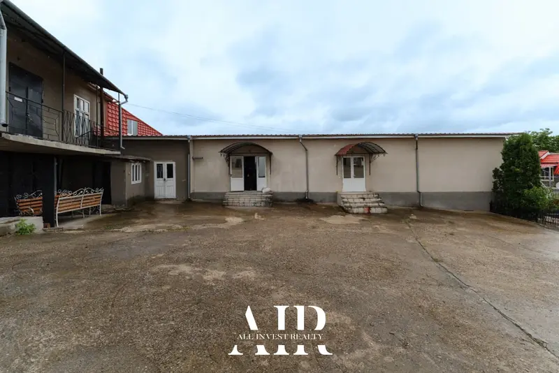 Industrial space for rent, 679 m², Soroca