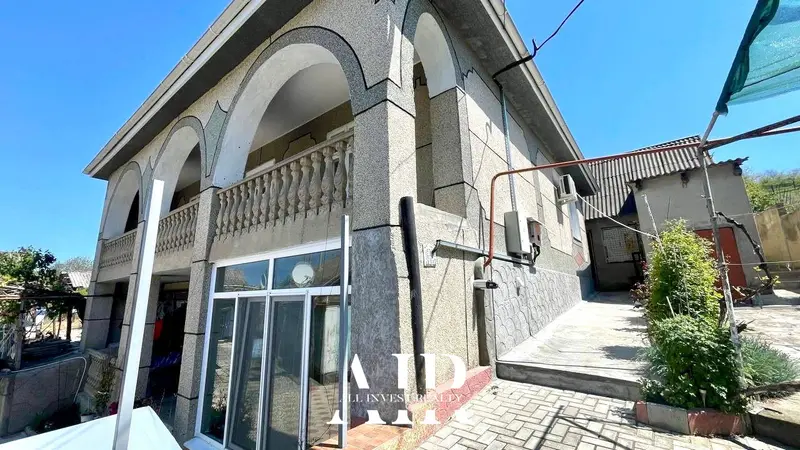 House for sale, 190 m², Căușeni