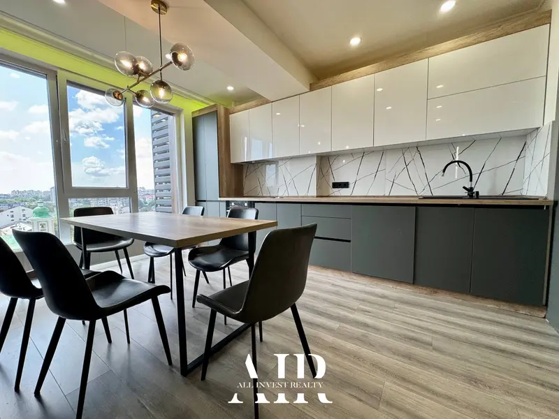 3-room apartment for rent, 85 m², Centru
