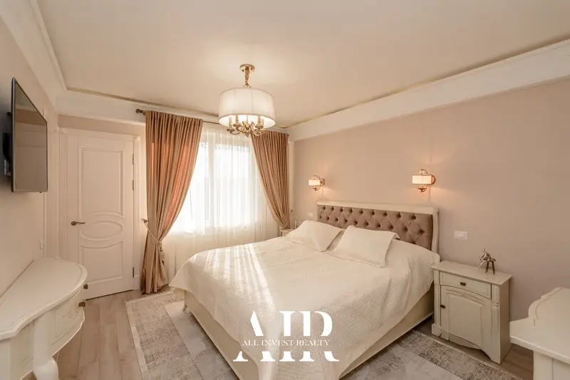 Apartament cu 2 camere de vânzare, 110 m², Buiucani