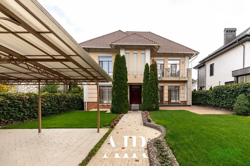 Casă de vânzare, 350 m², Telecentru