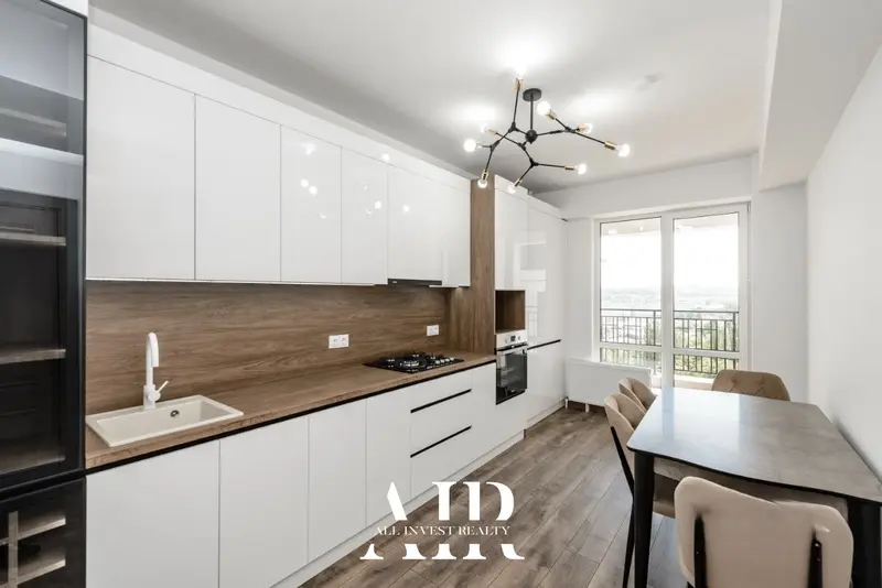 Apartament cu 2 camere de vânzare, 60 m², Centru