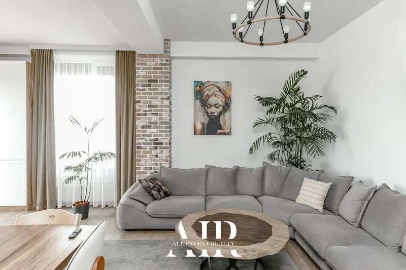 Penthouse de vânzare, 93 m², Centru