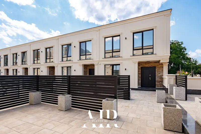 Townhouse de vânzare, 200 m², Buiucani