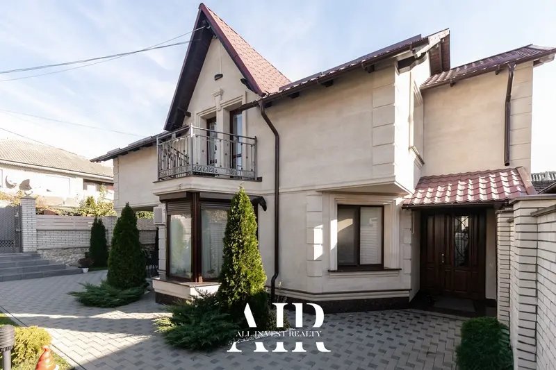 House for sale, 144 m², Dănceni