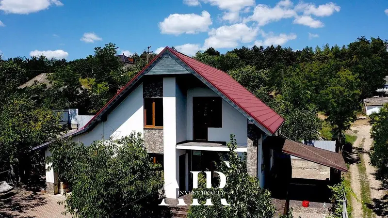 Casă de vânzare, 160 m², Ciorescu