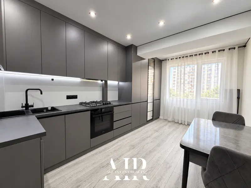 Apartament cu 2 camere de vânzare, 68,3 m², Ciocana