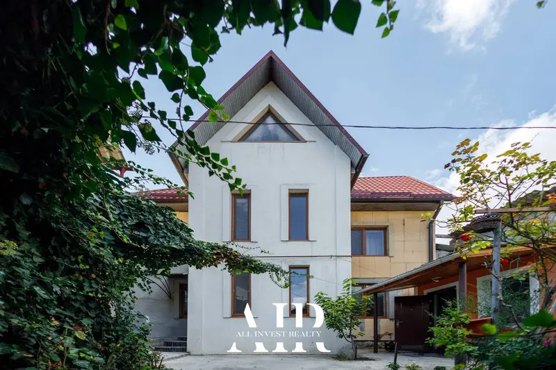 Casă de vânzare, 150 m², Centru