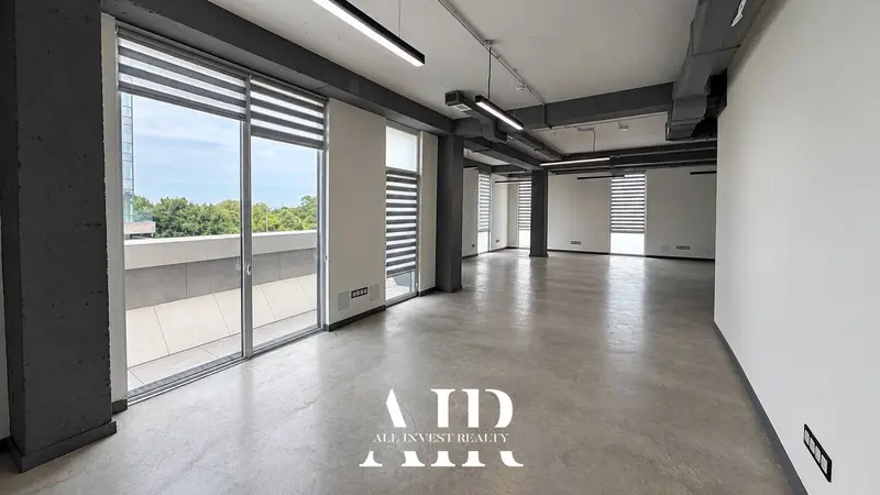 Spațiu comercial în chirie, 83 m², Botanica
