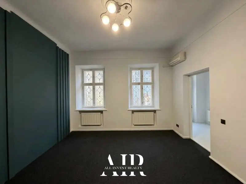 Oficiu în chirie, 30 m², Centru